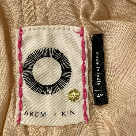 AKEMI + KIN by ANTHROPOLOGIE Vinales Swing Dress in Embroidered Cream - Picture 6 of 9